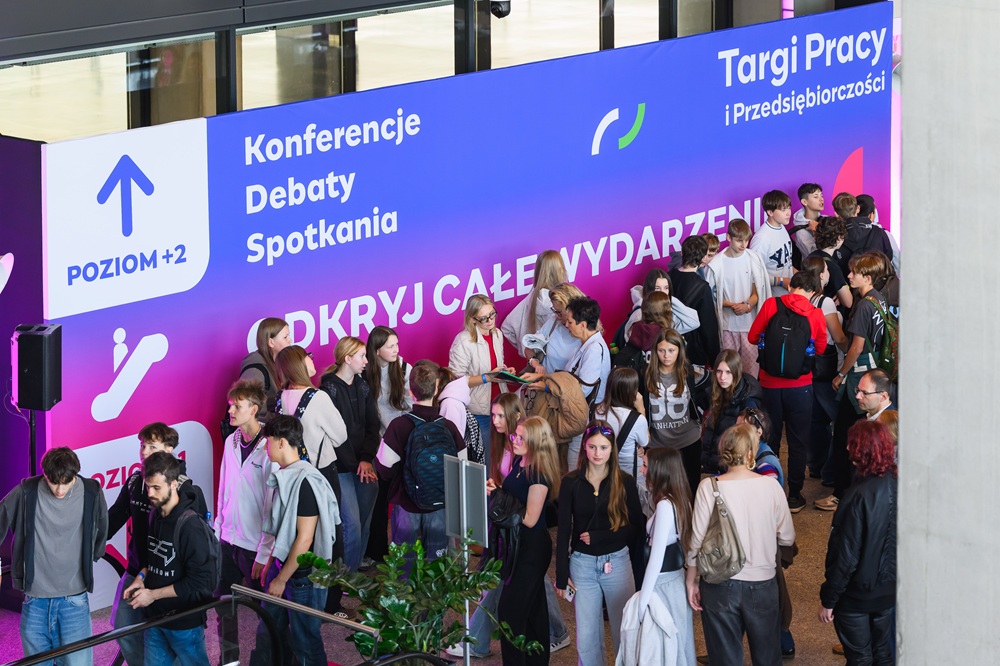 Uczestnicy Targów Pracy i Przedsiębiorczości  2026 - osoby poszukujące pracy na targach